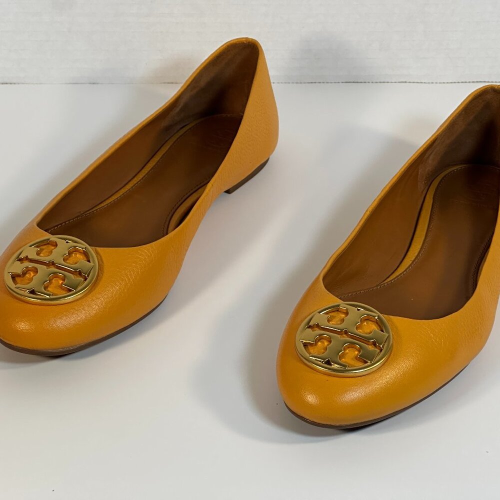 Tory Burch Size 9.5 Golden Flats - Picture 13 of 16